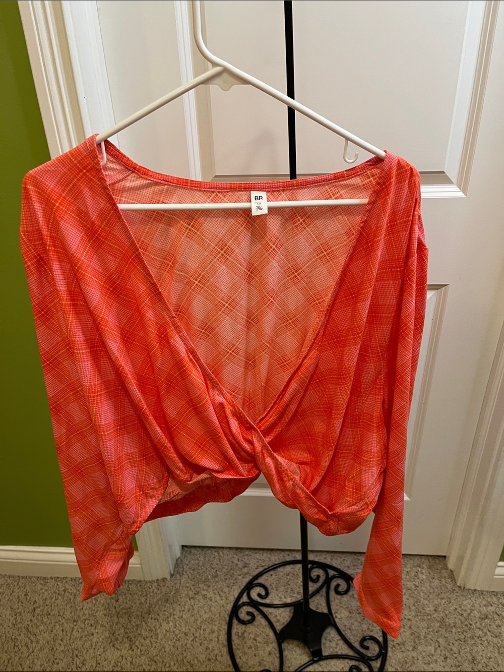 NWT BP 3x Coral-Pink Crossover Crop Top